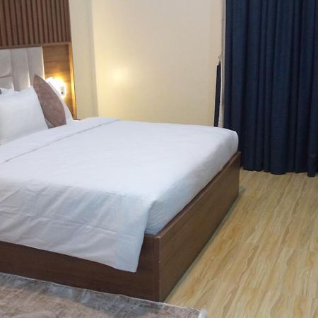 Ofas Chelsea Hotel Abuja Kültér fotó