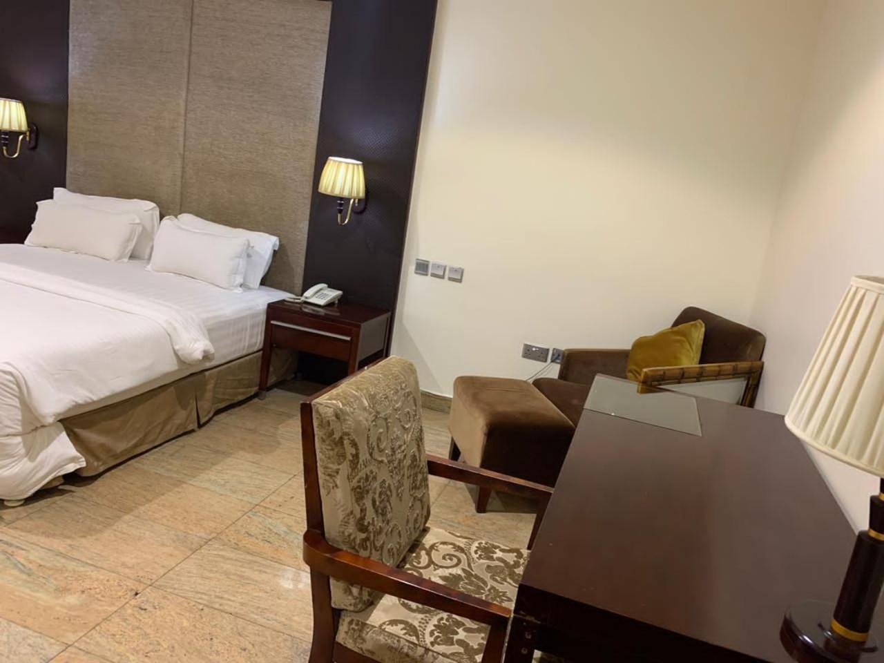 Ofas Chelsea Hotel Abuja Kültér fotó